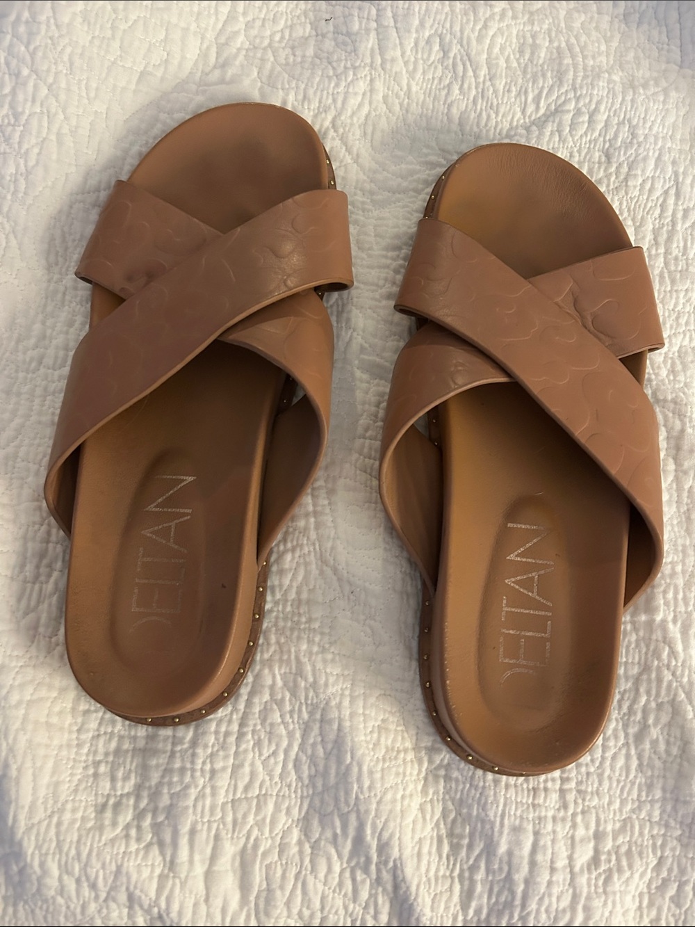 DELTAN Tan Cross-Strap Slide Sandals